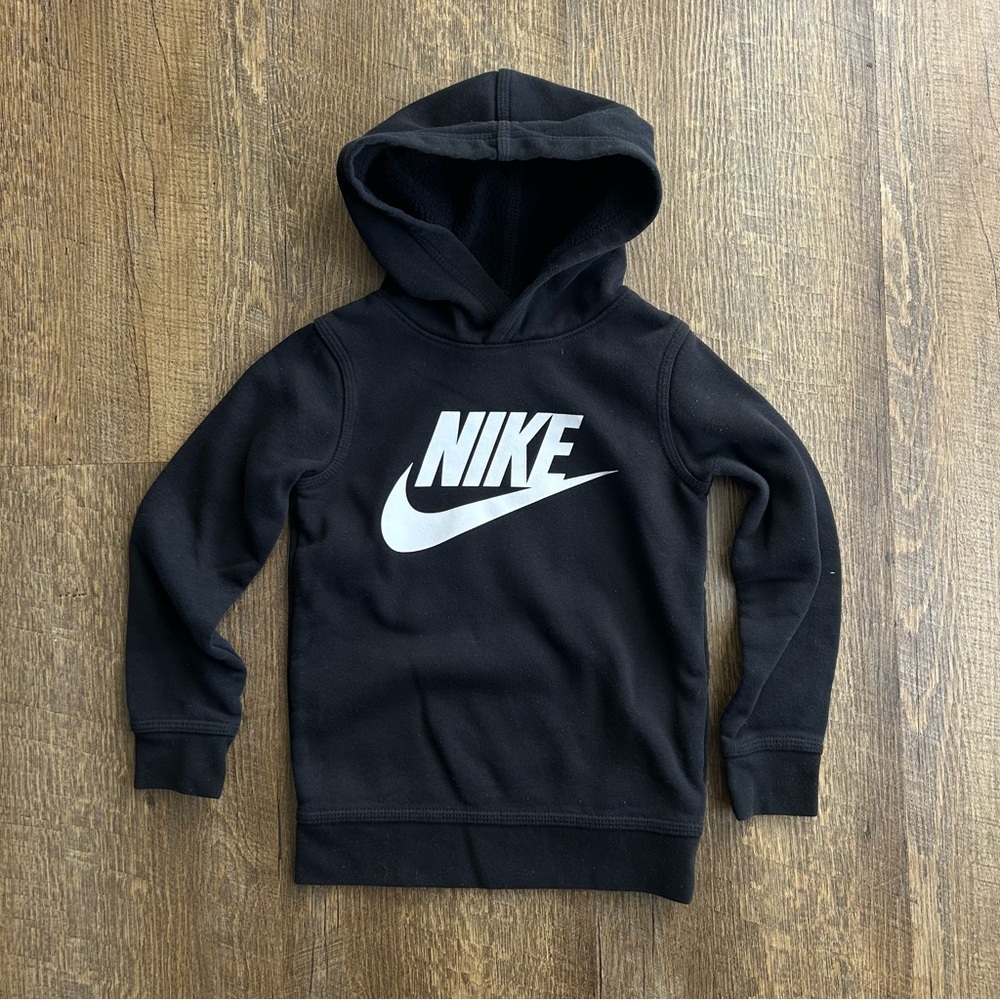 Nike Kids Black Hoodie Hooded Sweatshirt size 4 XS toddler boys girls